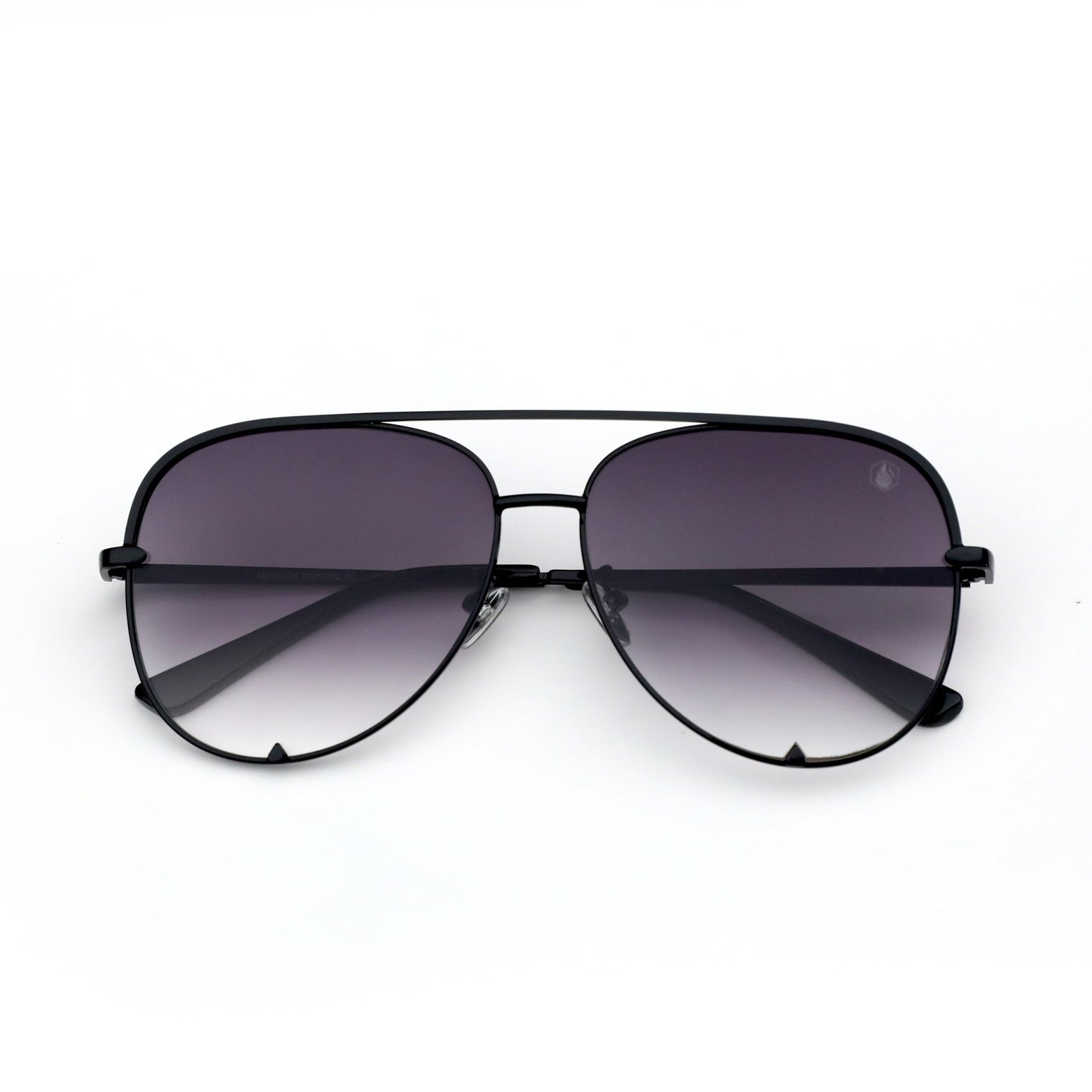 Mo Brings Plenty Aviator in Obsidian - American Bonfire Co.